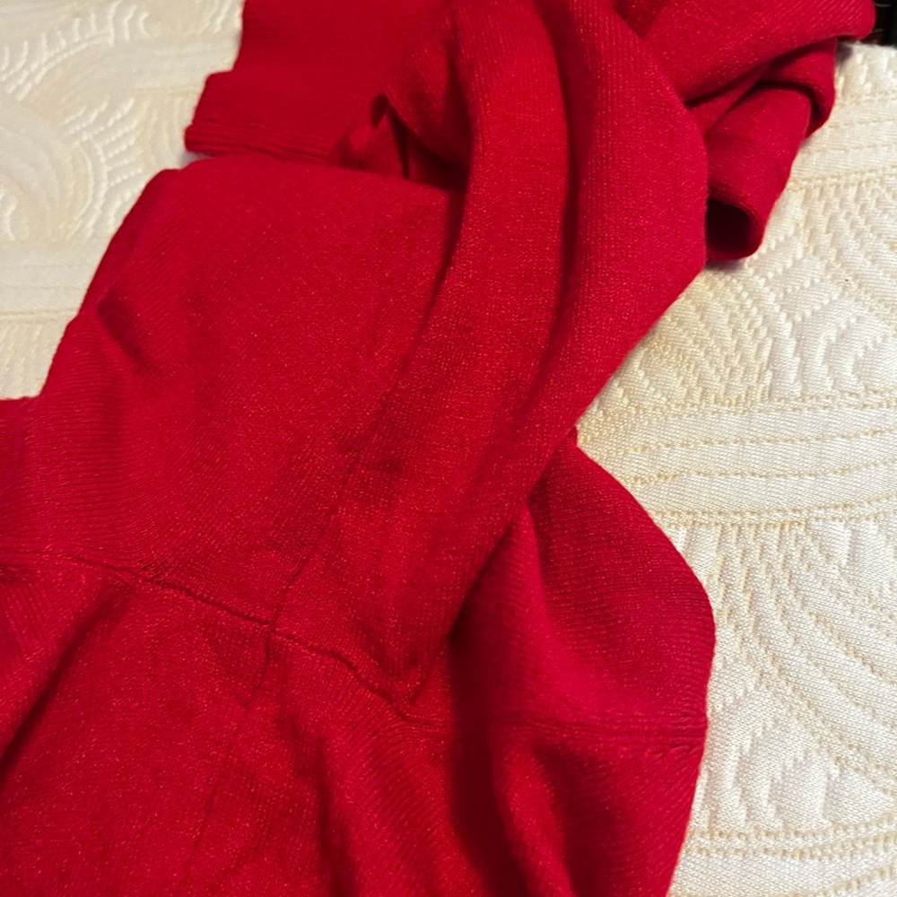 Liz Claiborne Bold Red Sweater - Picture 8 of 8